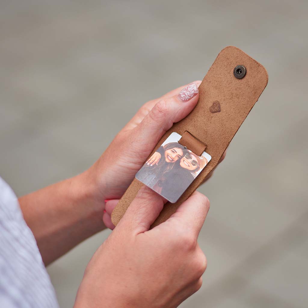 Personalized Photo Keyring in Leather Case - Best Gift For Your Loved One!